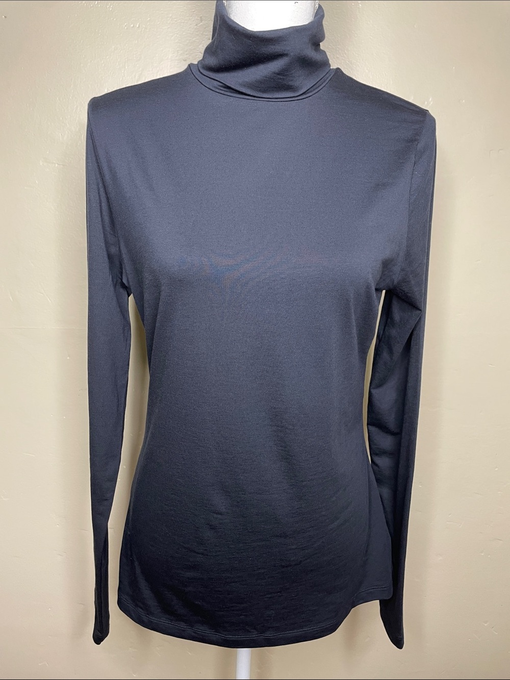 LANDS’ END Black Shaped Fit Soft Jersey Essential Warm Turtleneck Top M/T